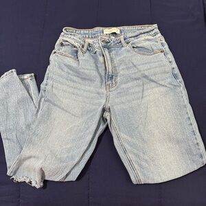 Abercrombie & Fitch High Rise Skinny Blue Jeans (6S)